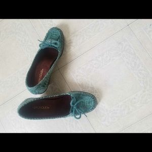 Aerosoles Green Patent Leather Wedges